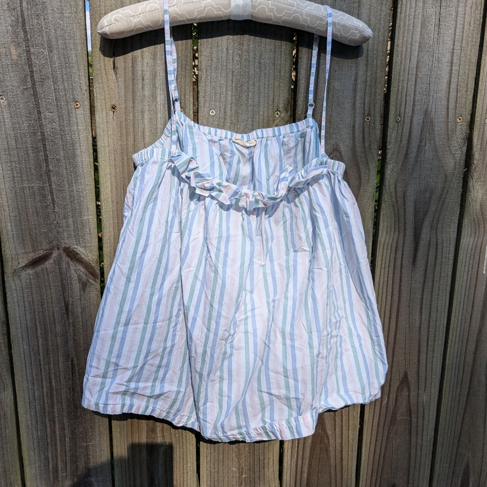 Like new LAKE pajama top